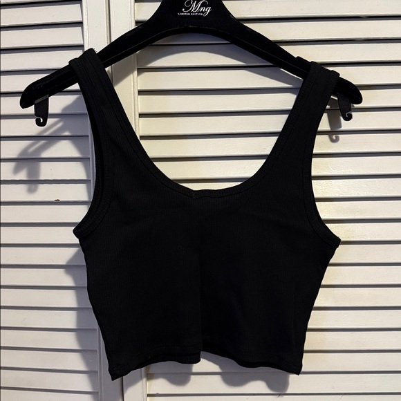 Garage Black Ribbed Crop Top - Picture 2 of 3